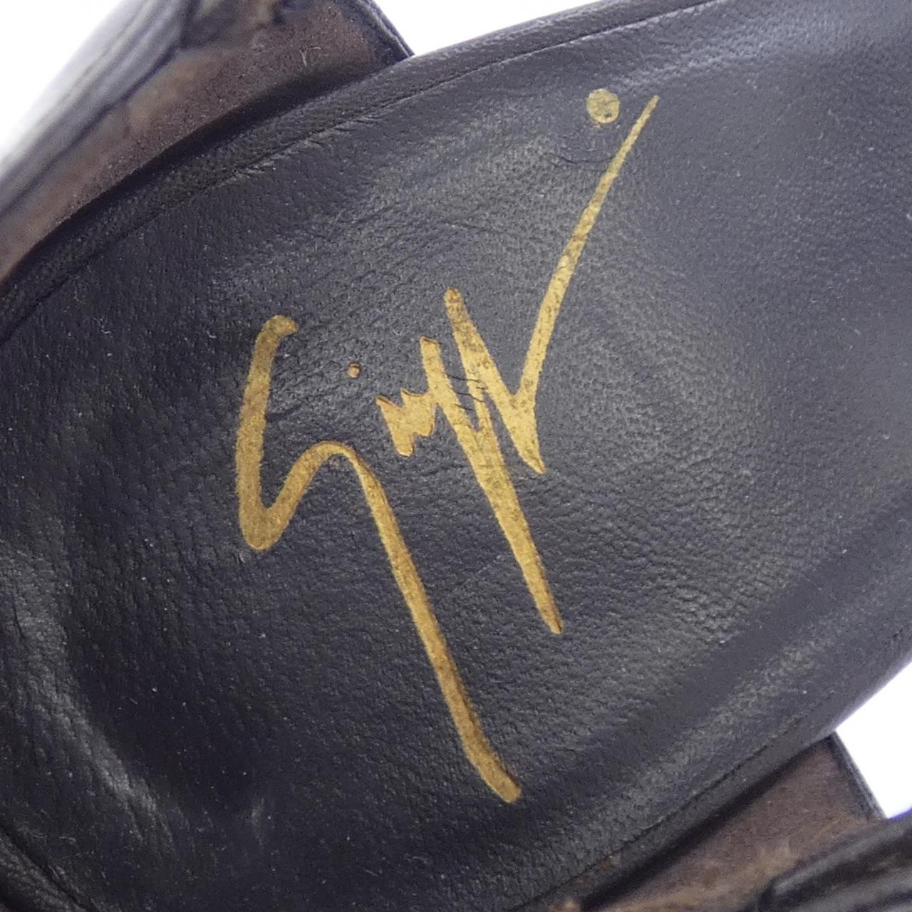 ジュゼッペザノッティ GIUSEPPE ZANOTTI サンダル