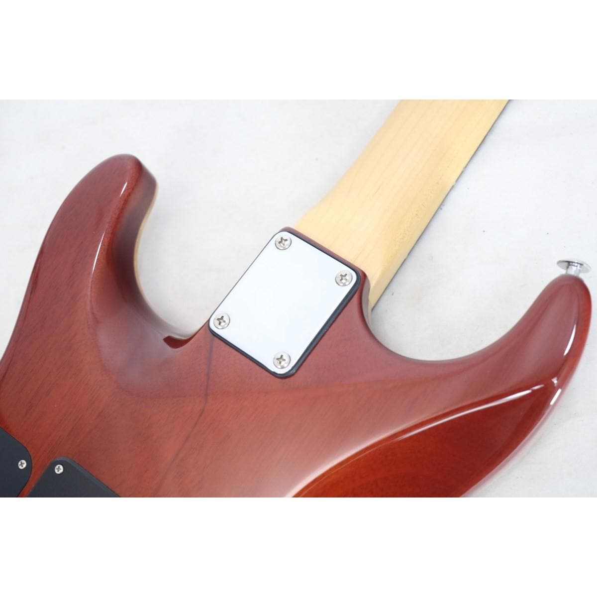 ＳＵＨＲ　ＳＴＡＮＤＡＲＤ　ＣＵＲＶＥＤ　ＴＯＰ　ＱＵＩＬＴ