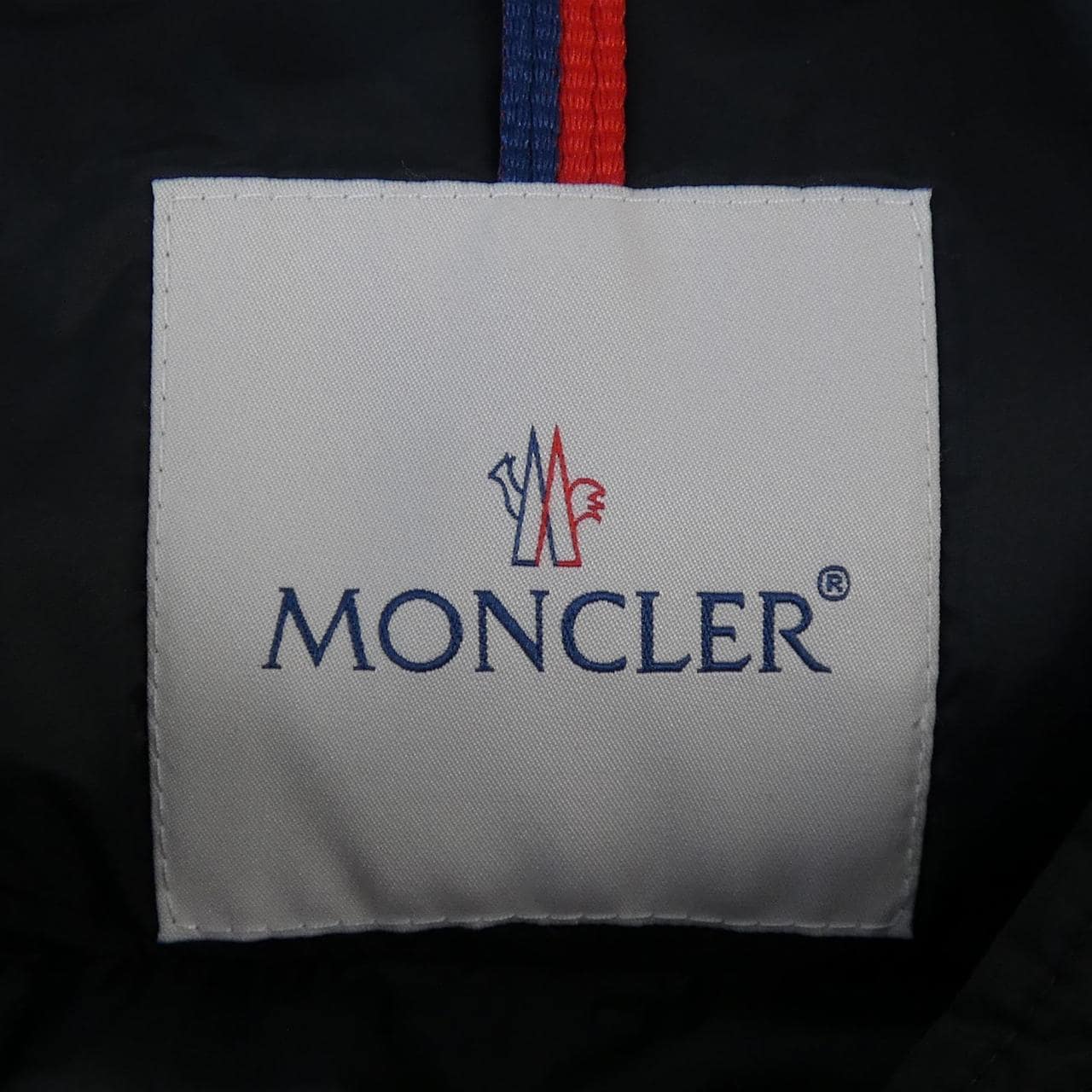 モンクレール MONCLER AVOCETTE ダウンコート