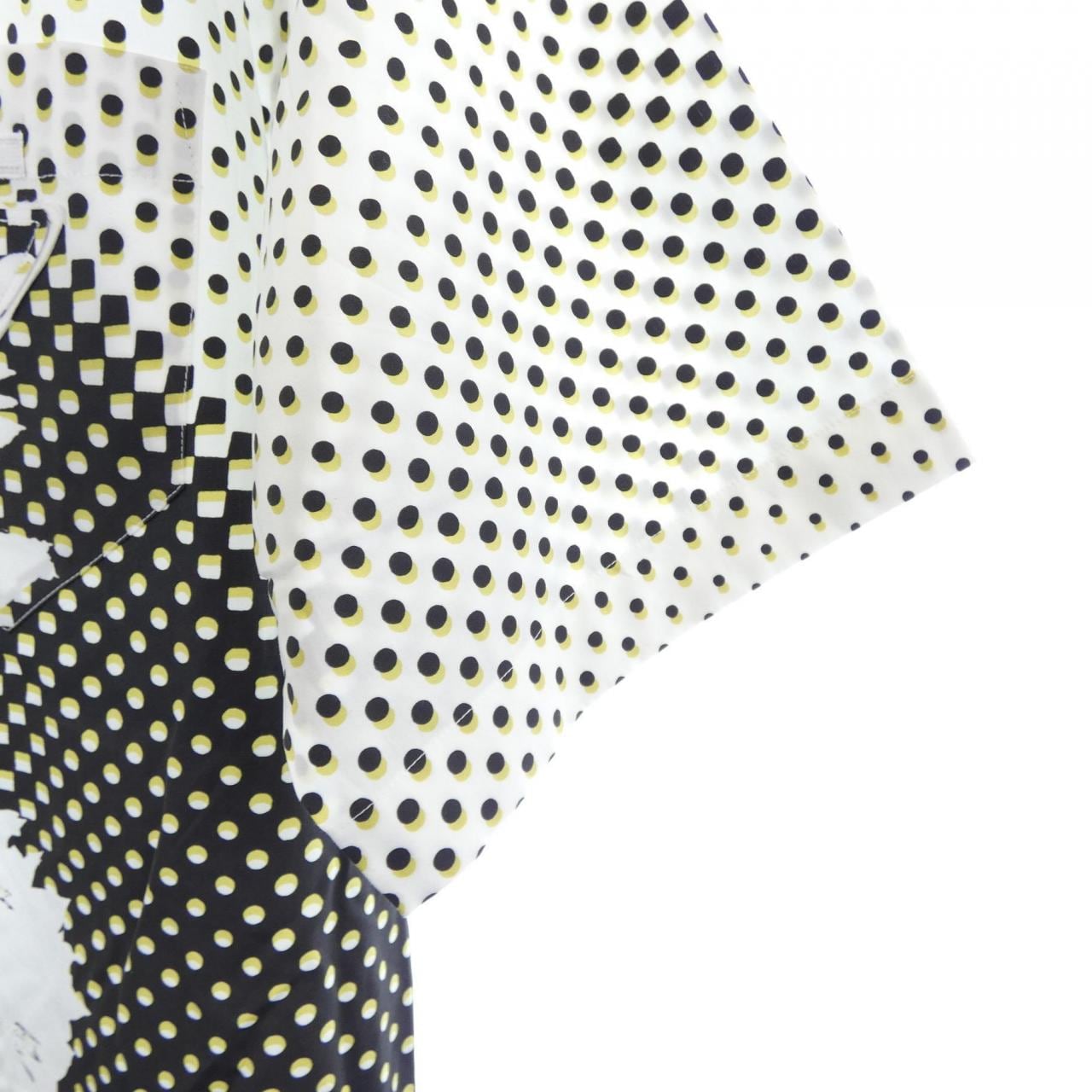 プラダ PRADA P433BN S201 1XDE S／Sシャツ