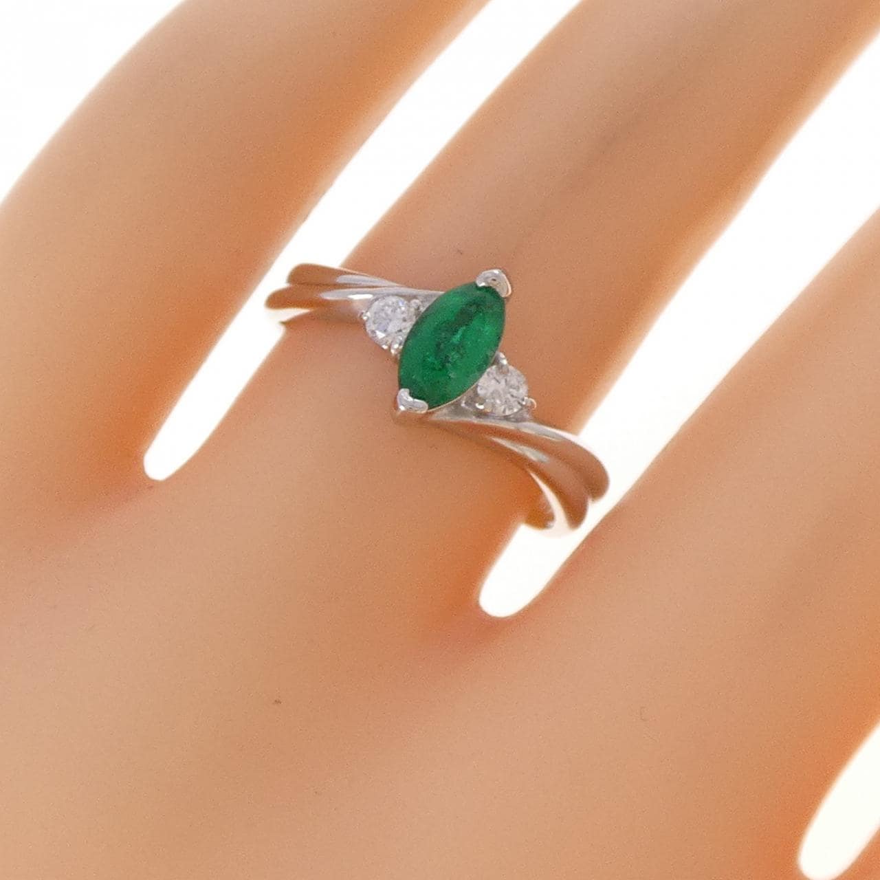 PT900 エメラルド リング 0.47CT