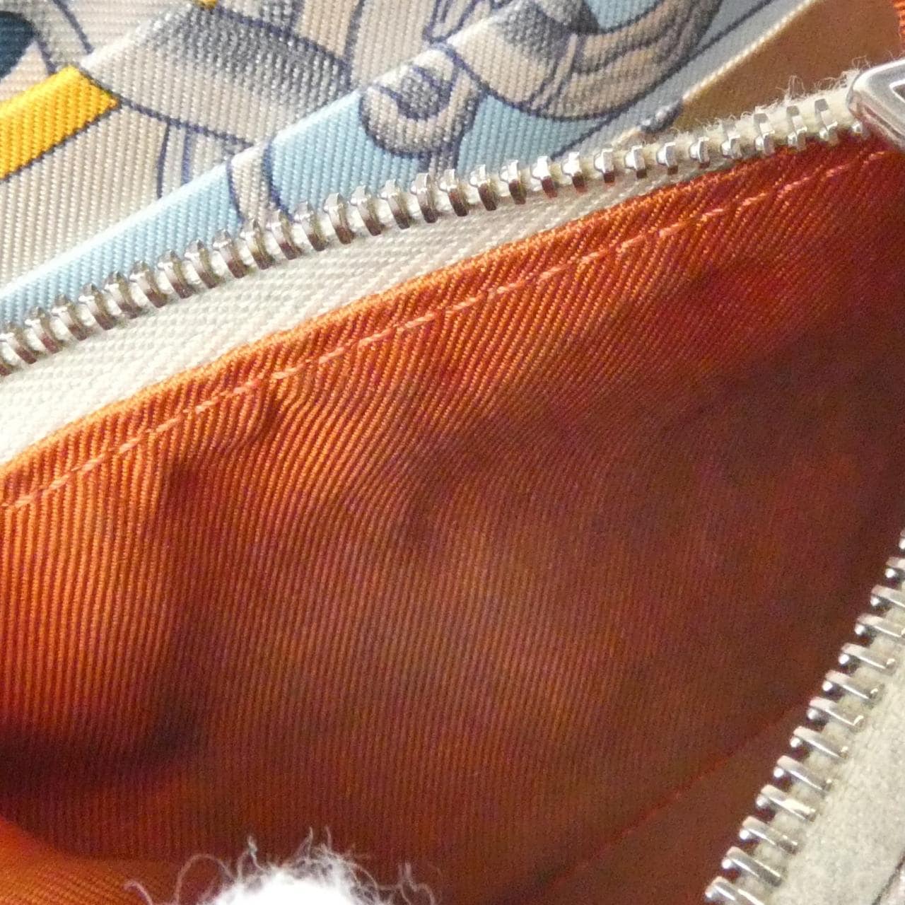 エルメス DELLA CAVALLERIA シルク イン コンパクト 069646CK 財布