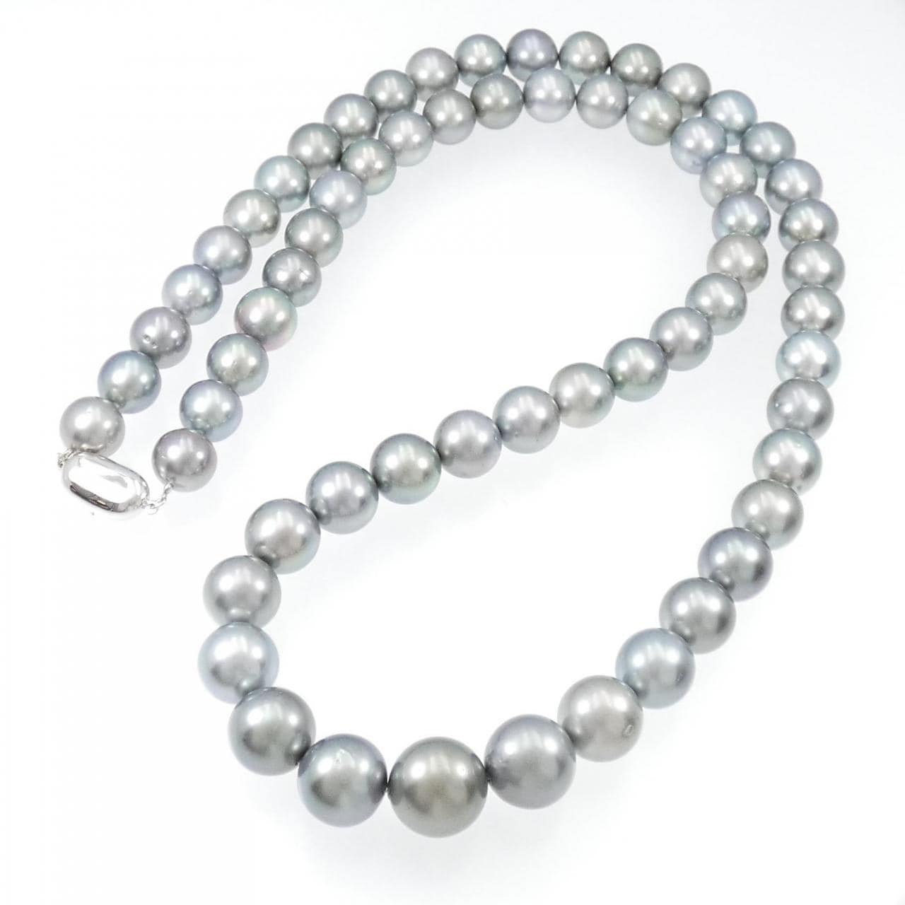 银扣黒蝶珍珠项链 11-14.4 毫米