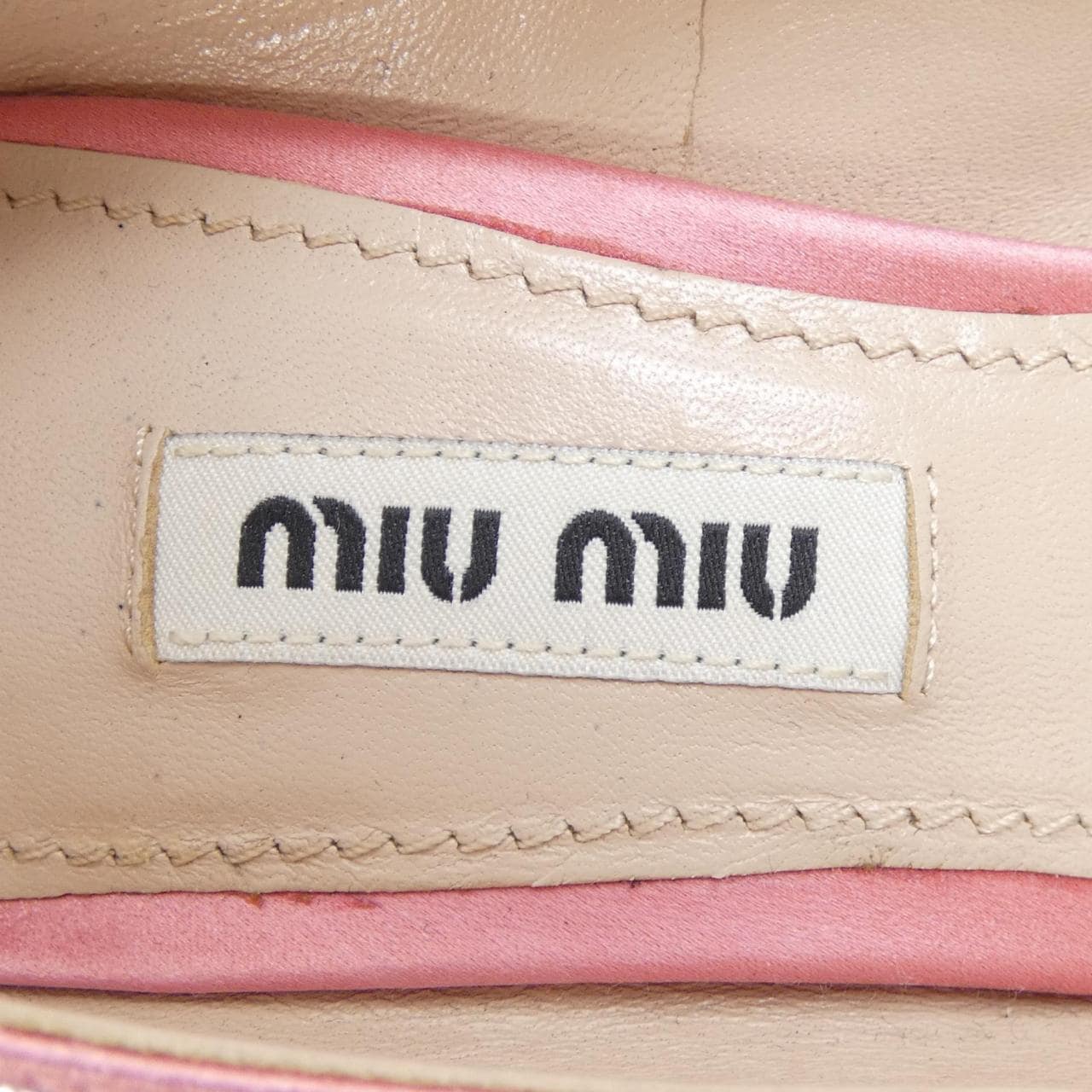 ミュウミュウ MIU MIU パンプス