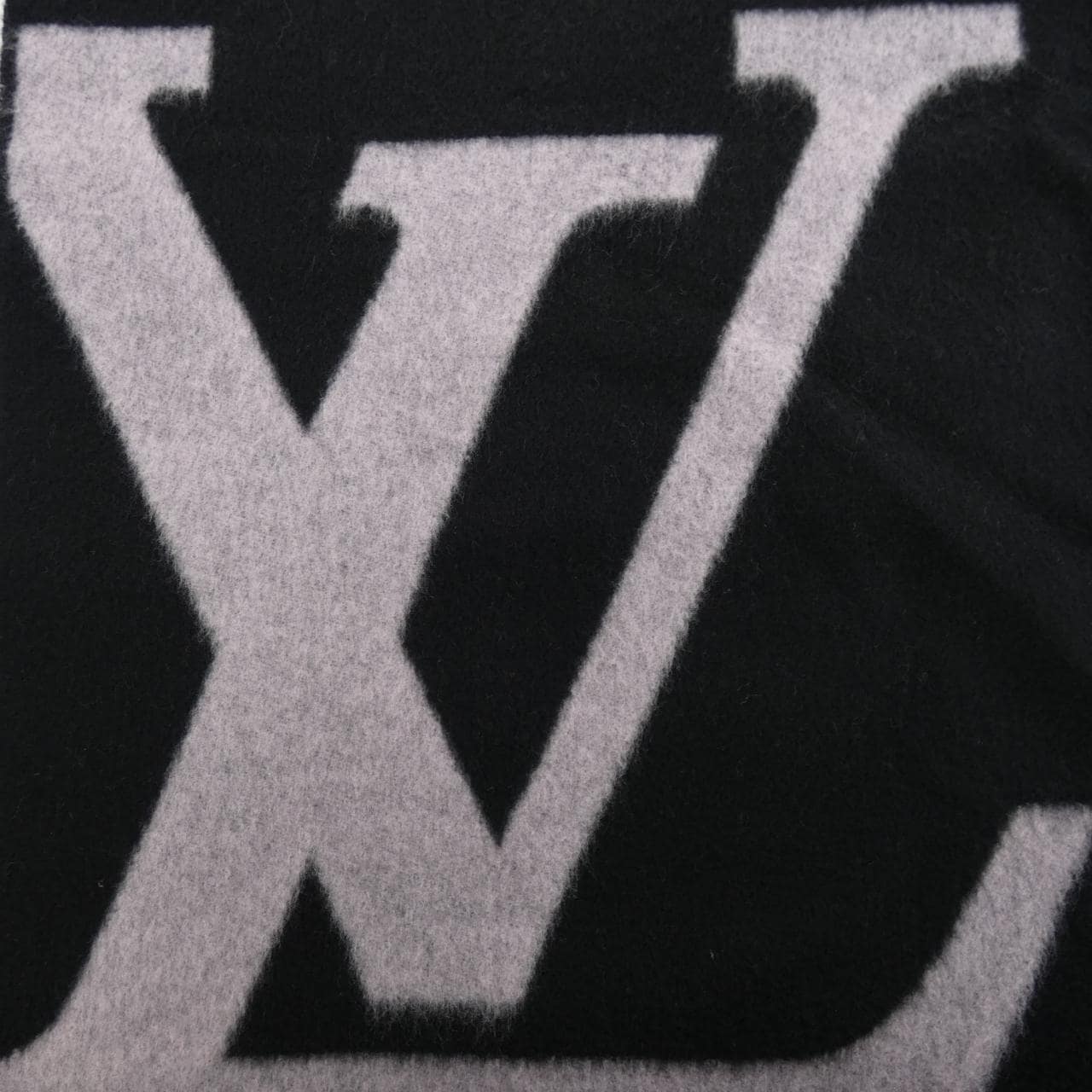 ルイヴィトン LOUIS VUITTON ジ アルティメット M76383 STOLE