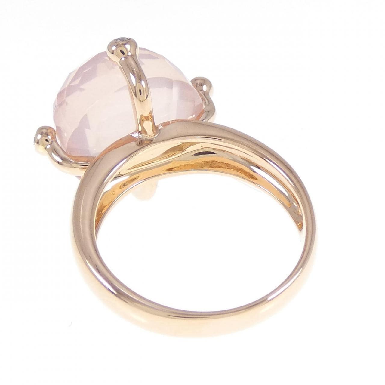 750PG rose Quartz ring