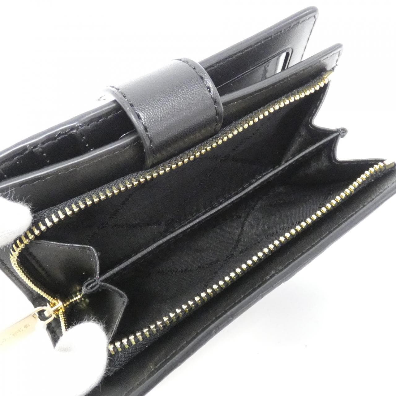 【新品】マイケルマイケルコース JET SET TRAVEL 35F4GTVF6B 財布