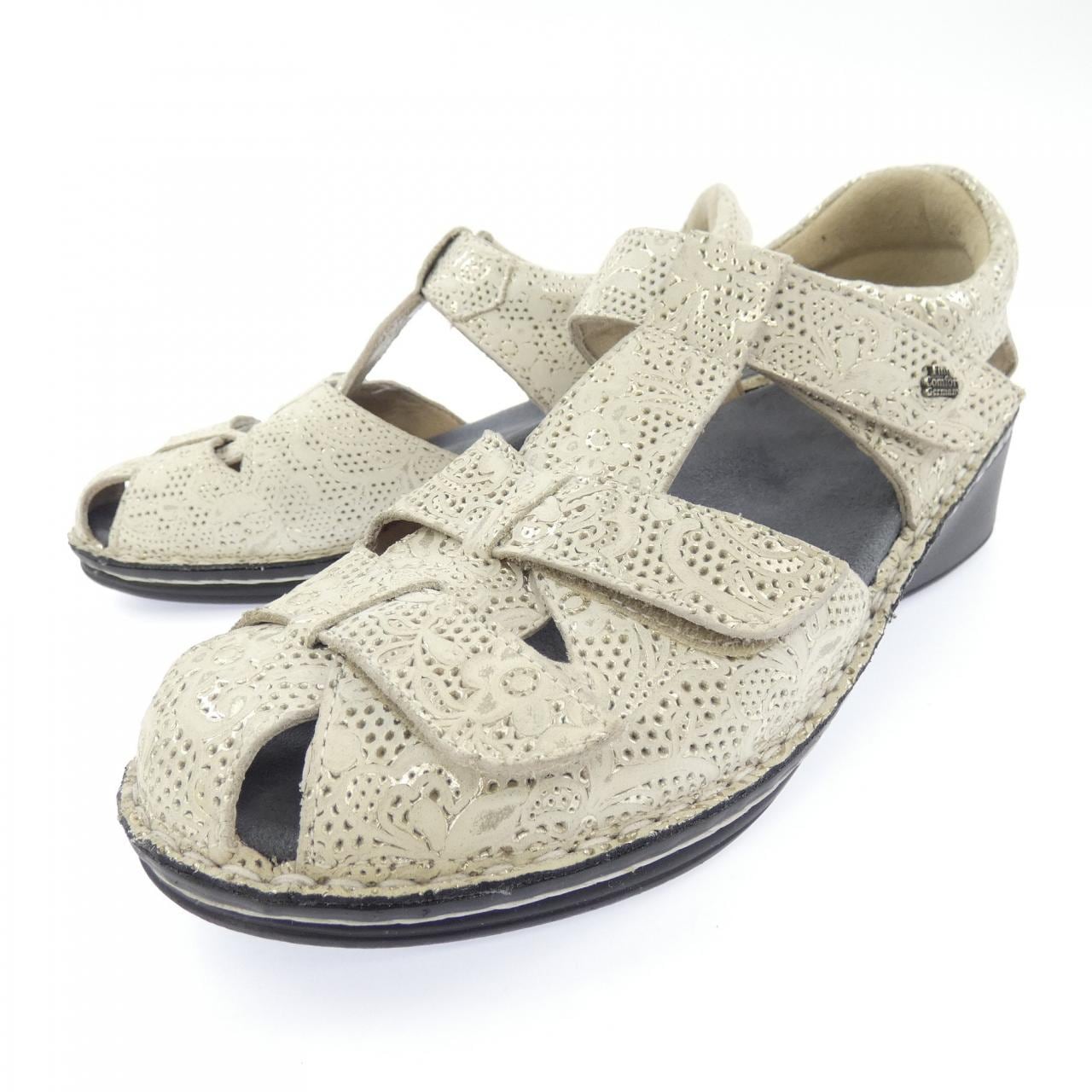 FINN COMFORT サンダル