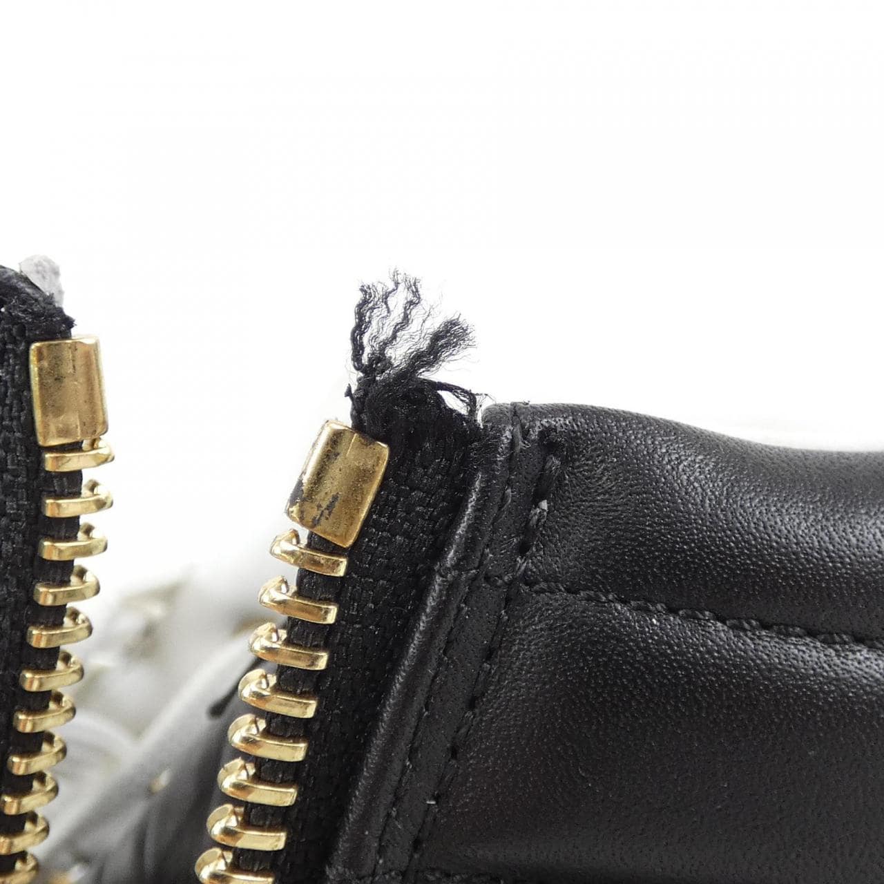 ルイヴィトン LOUIS VUITTON スニーカー