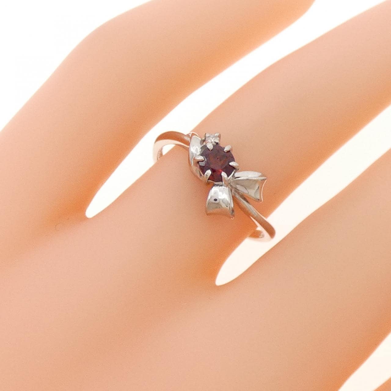 PT850 ガーネット リング 0.32CT