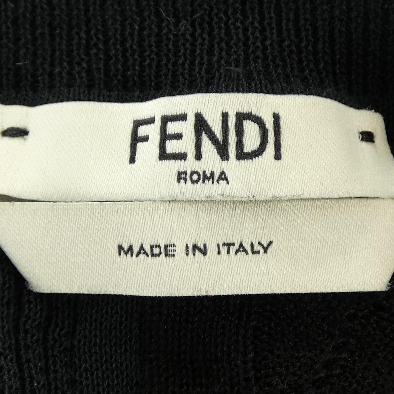 フェンディ FENDI FZY547 A1DF トップス