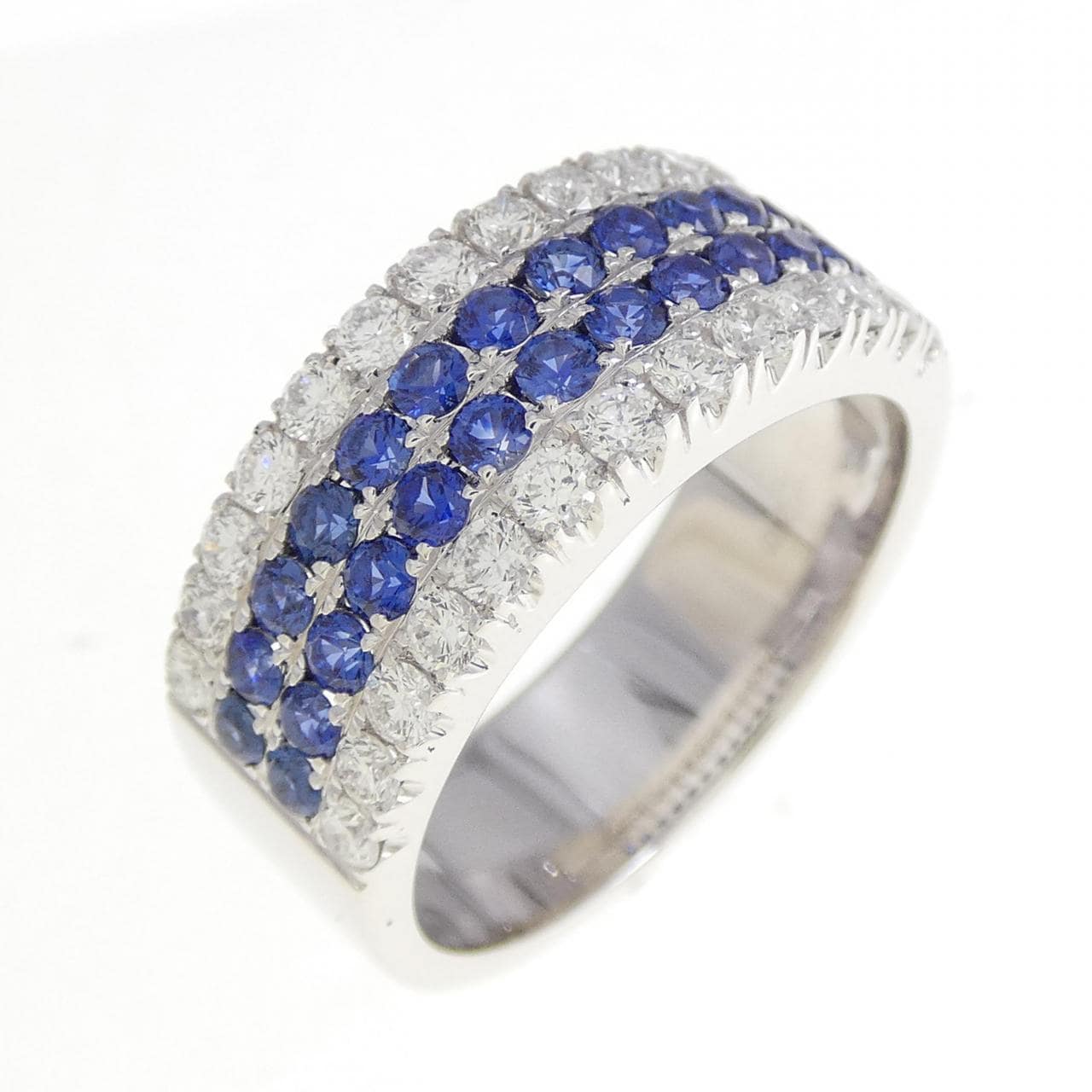 750WG Sapphire Ring 0.91CT