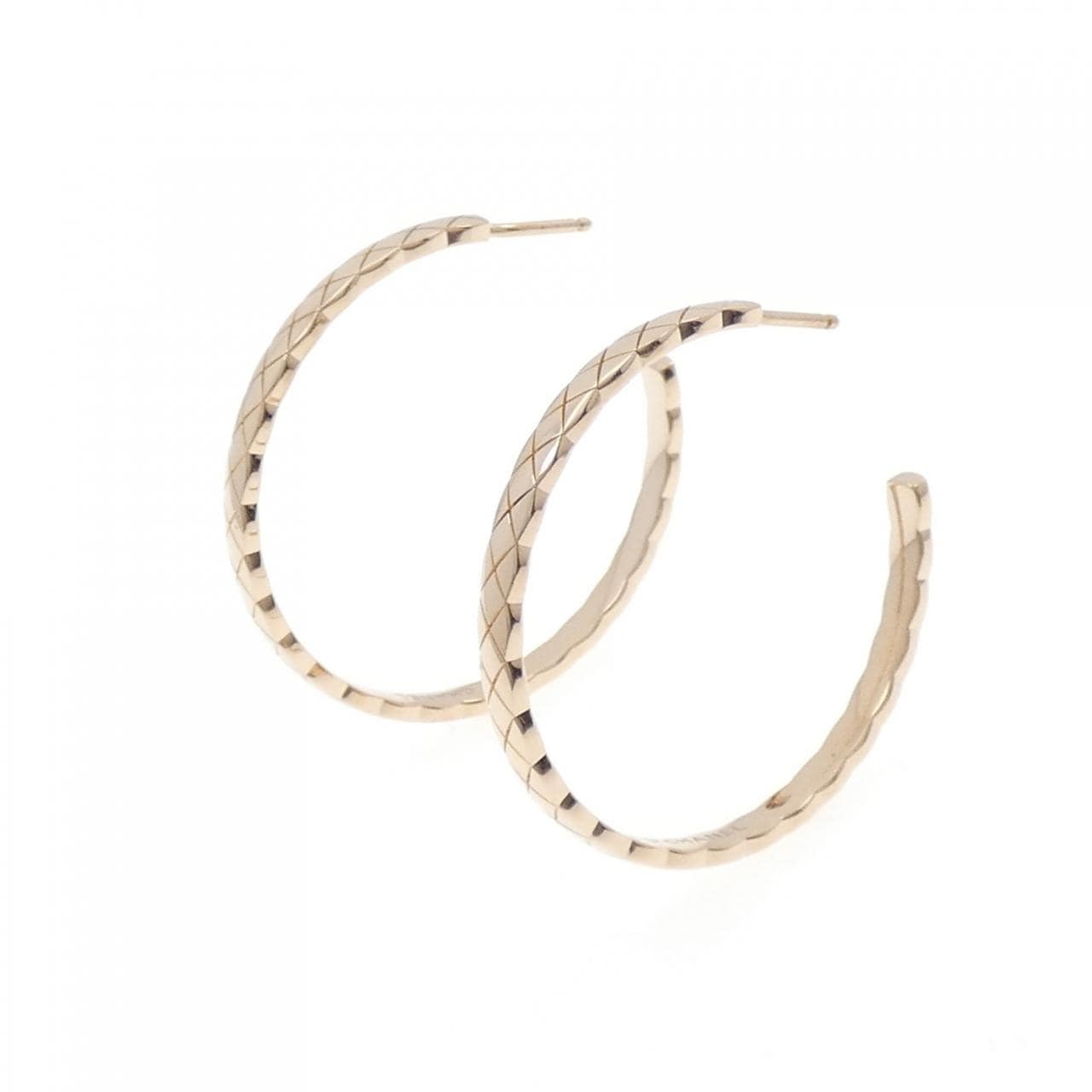 CHANEL Coco Crush Earrings