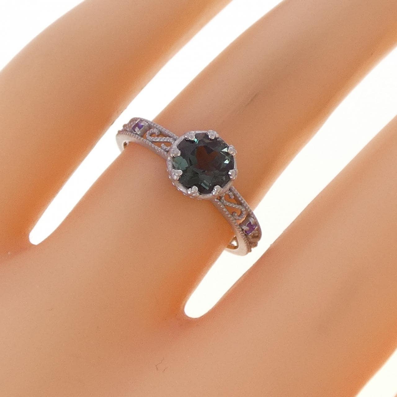 K18WG アンデシン リング 0.764CT