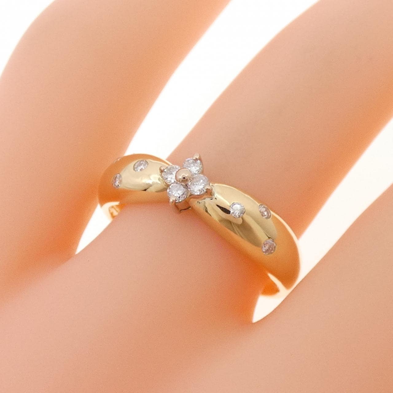 K18YG フラワー ダイヤモンド リング 0.14CT