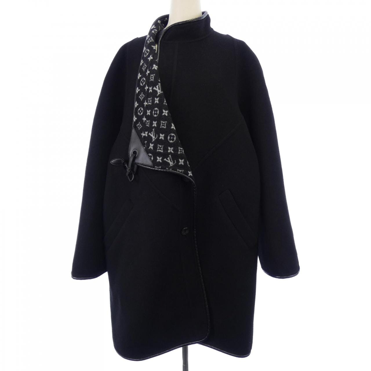 LOUIS VUITTON FTMA42QWE 外套