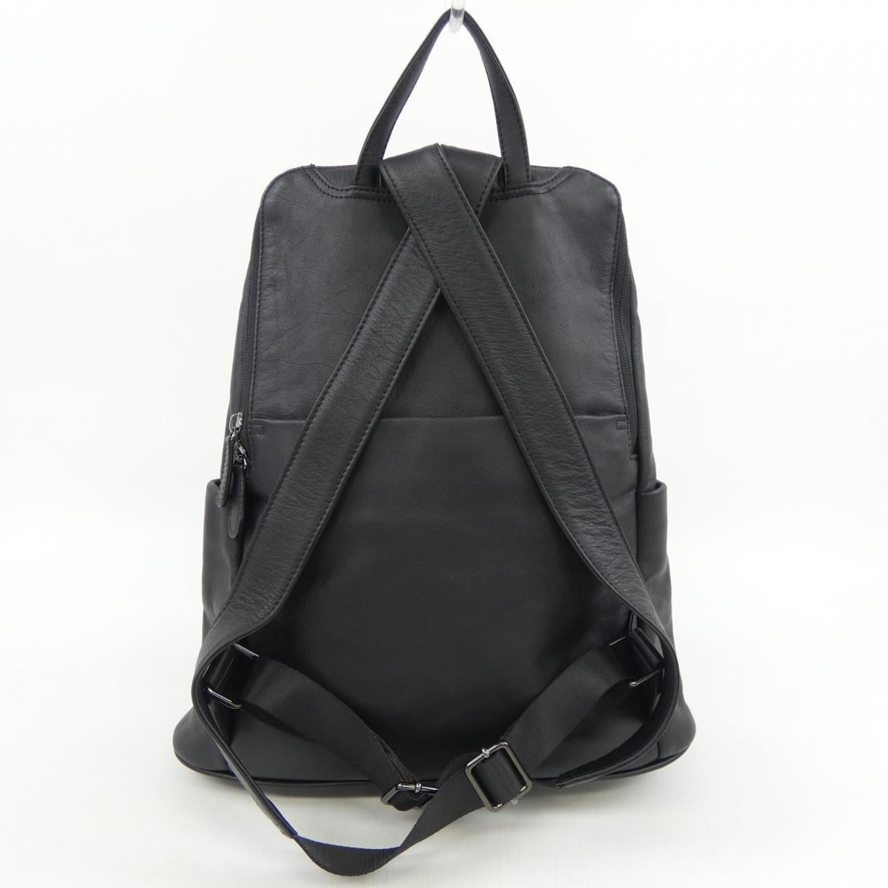 イアパピヨネ ear PAPILLONNER BACKPACK