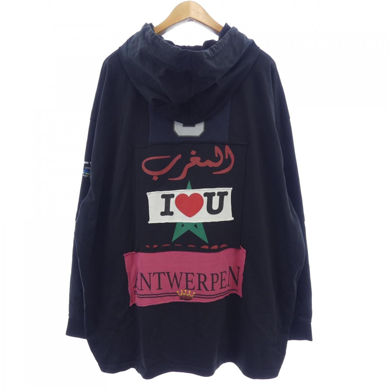ヴェトモン VETEMENTS パーカー