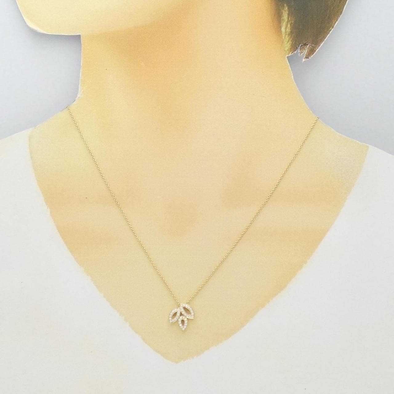 Shop Harry Winston Unisex Necklaces & Pendants by イチドル（$1） | BUYMA