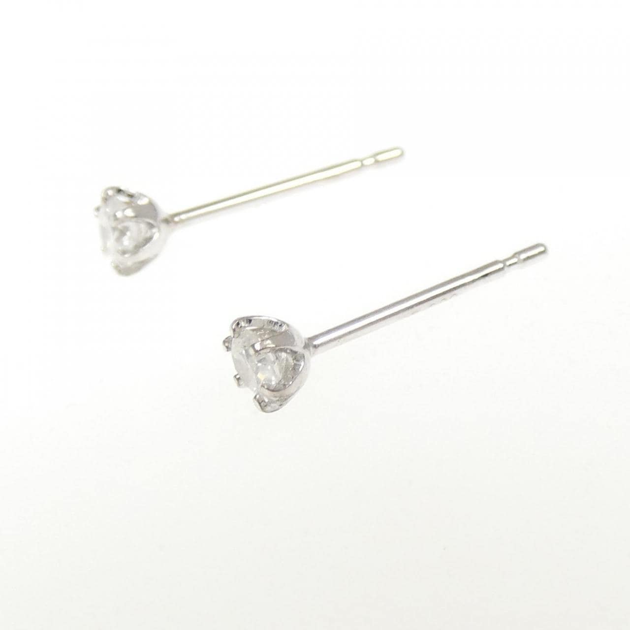 PT900 ソリティア ダイヤモンド ピアス 0.16CT