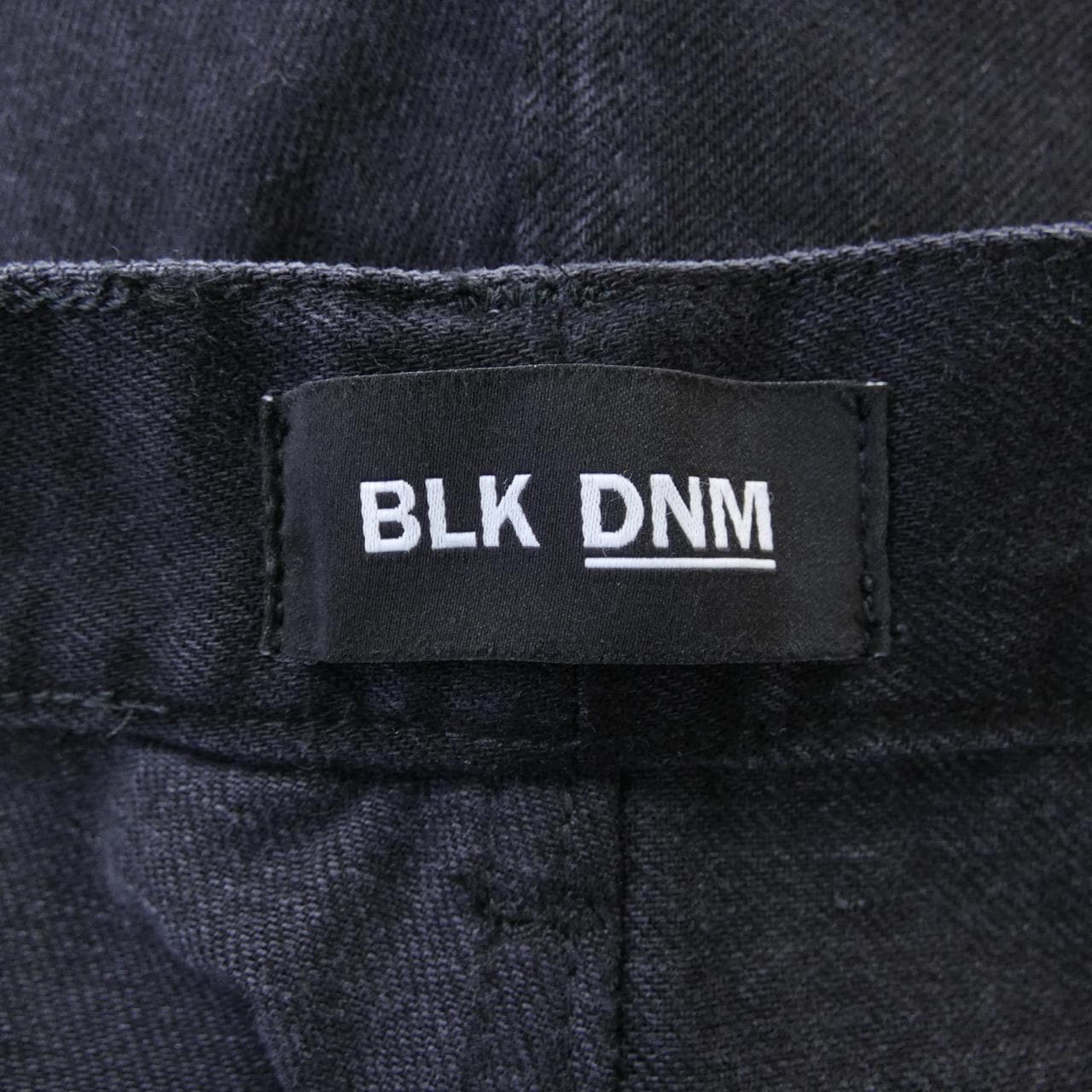 BLK DNM牛仔裤