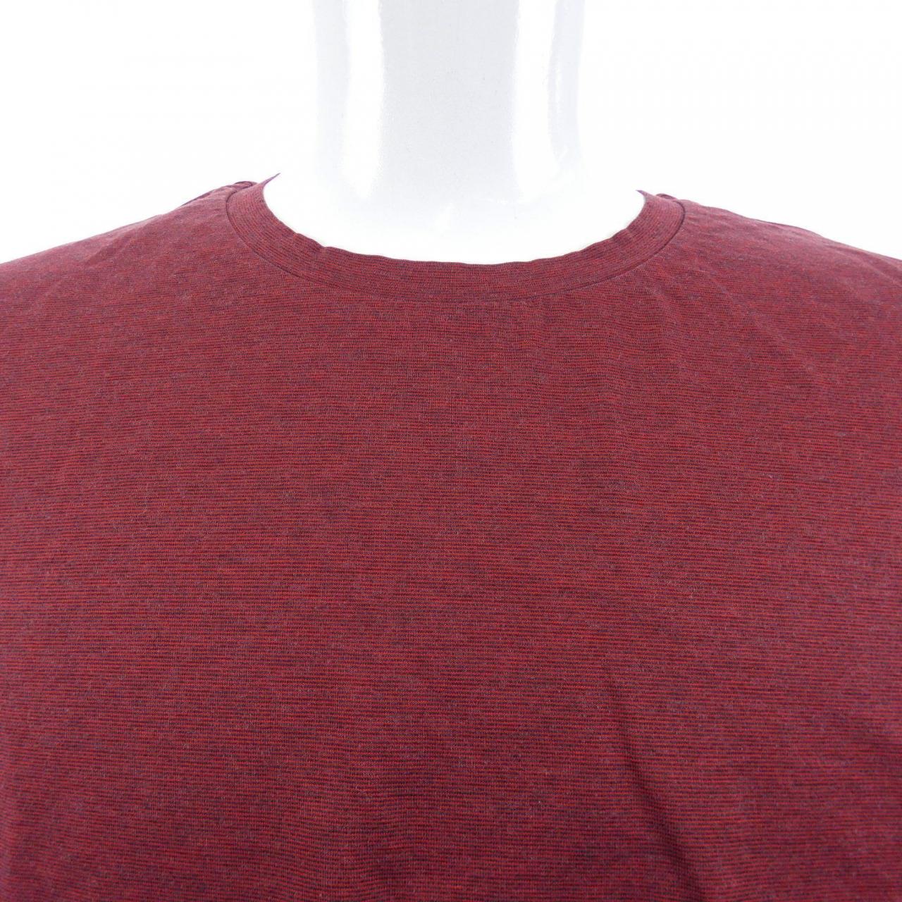 ボス BOSS Tシャツ