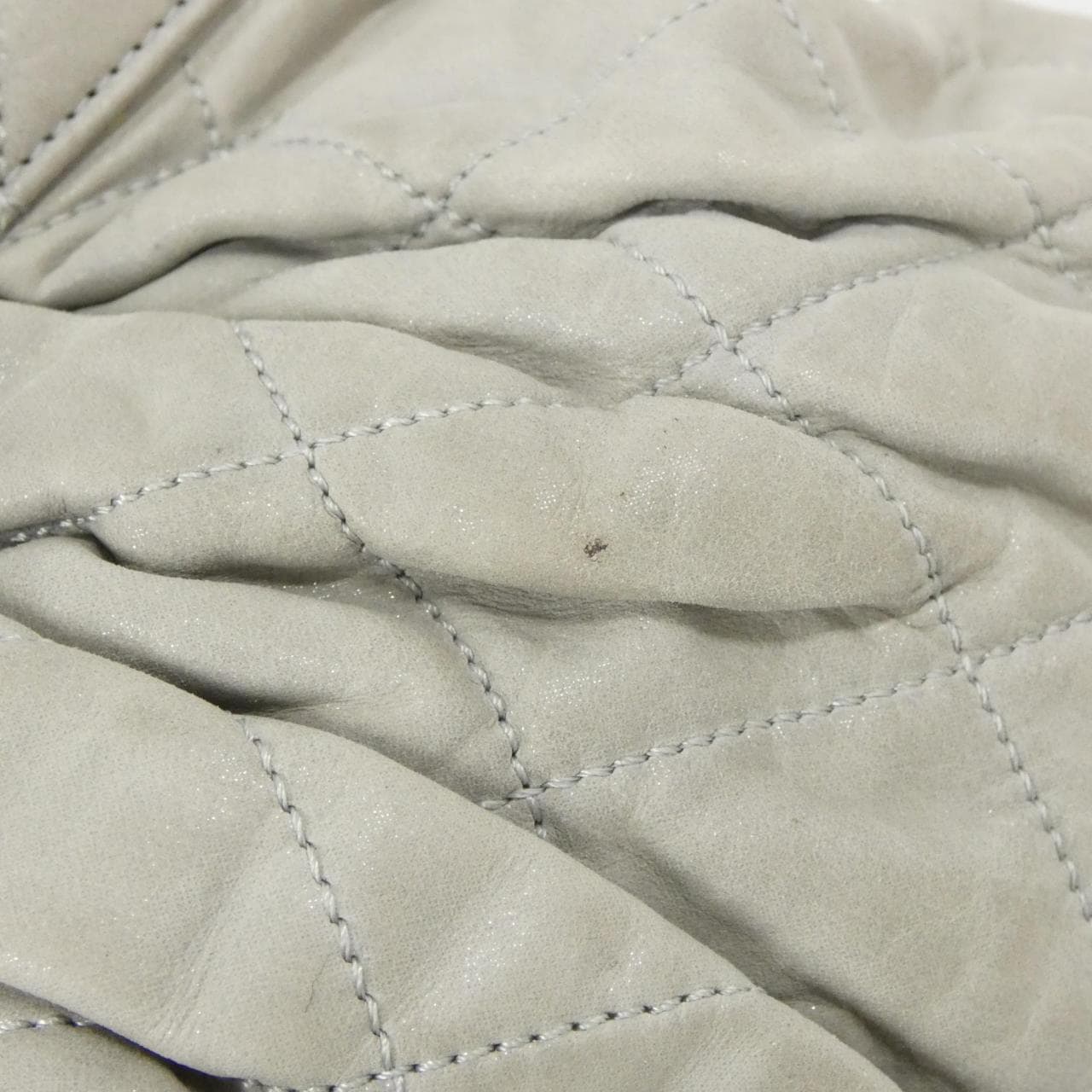 シャネル バッグ