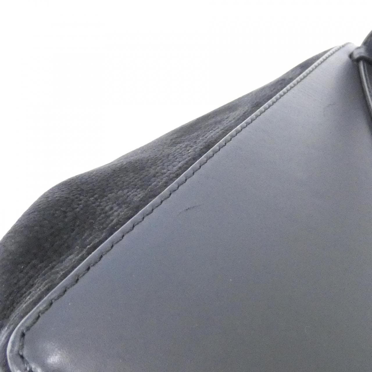 ロエベ ベルリンゴラージ 317 79AB48 ショルダーバッグ