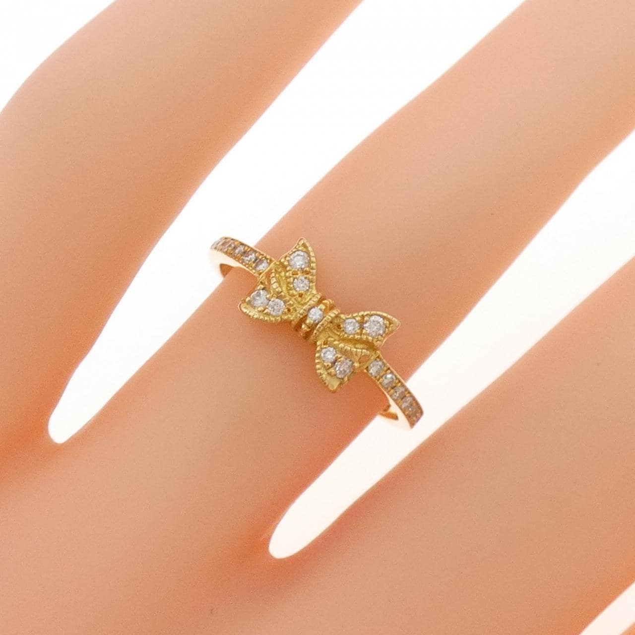 アーカー ポルトリボン リング 0.1CT