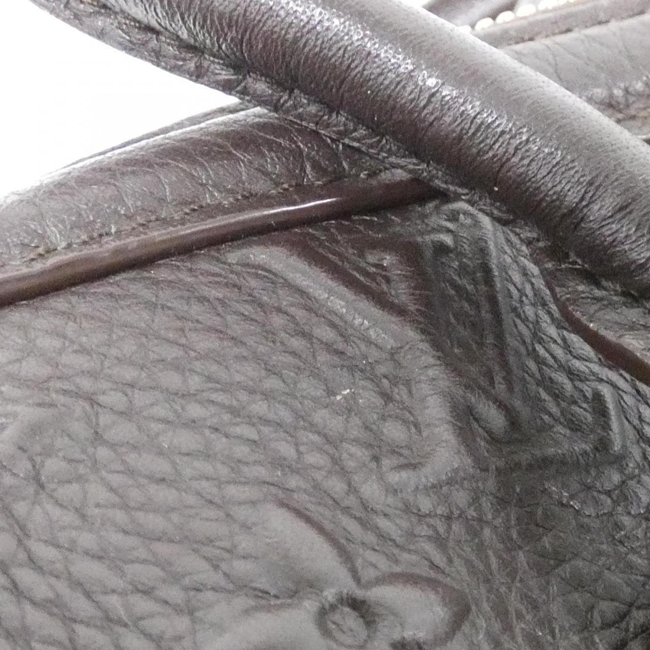 ルイヴィトン モノグラム レヴェラシオン パピヨン PM M40740 バッグ