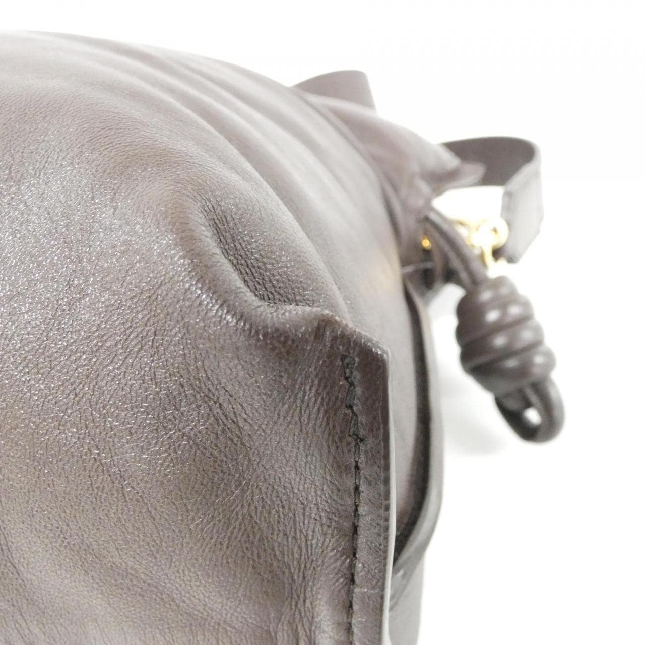 ロエベ パファー フラメンコ クラッチ A411FC1X67 バッグ