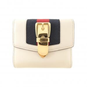 グッチ SYLVIE 476081 CWLSG 財布