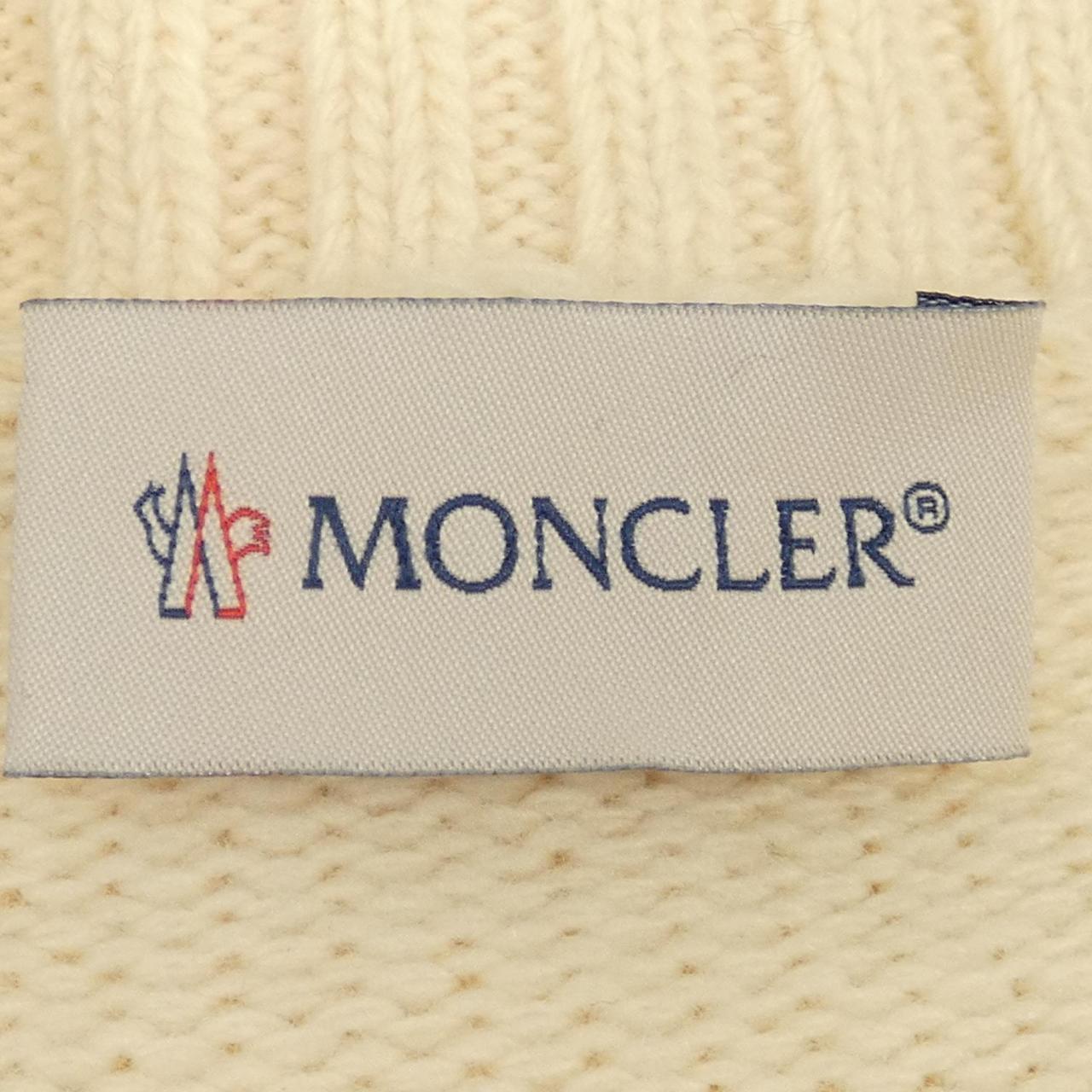 モンクレール MONCLER ダウンジャケット