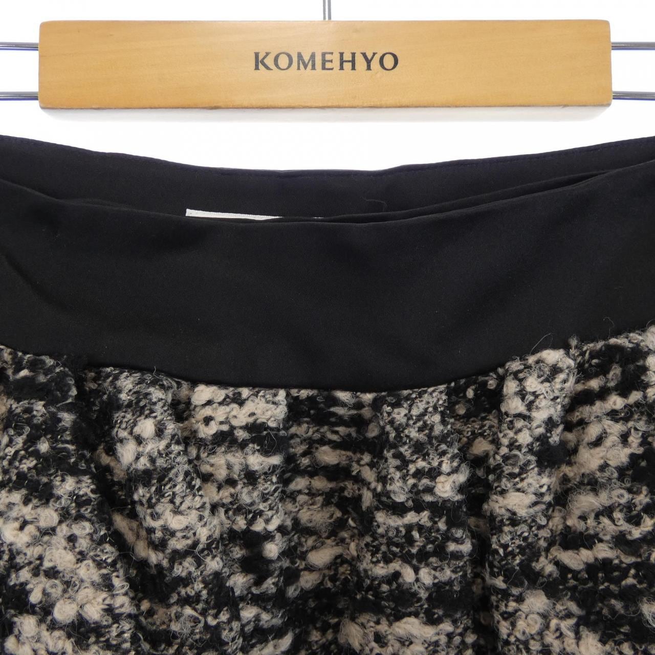 クリスチャンディオール CHRISTIAN DIOR 2A21309A1138 スカート