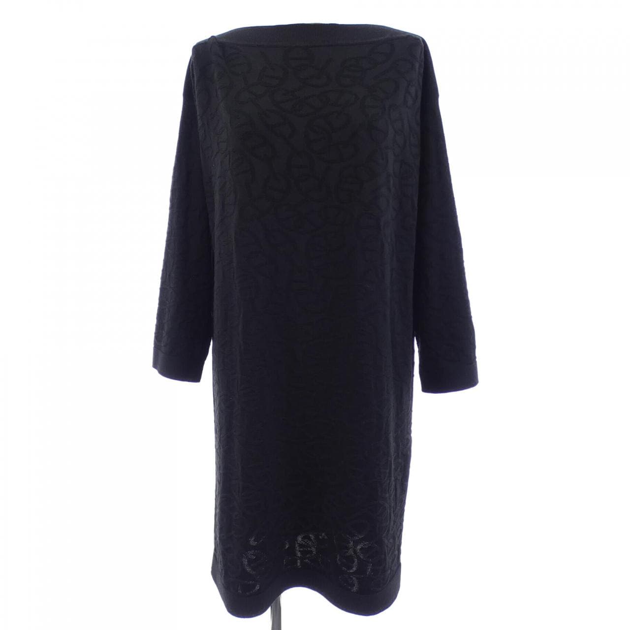 エルメス HERMES シェーヌダンクル CHAINE D'ANCRE ナウサ NAOUSSA 4E2530DC ワンピース