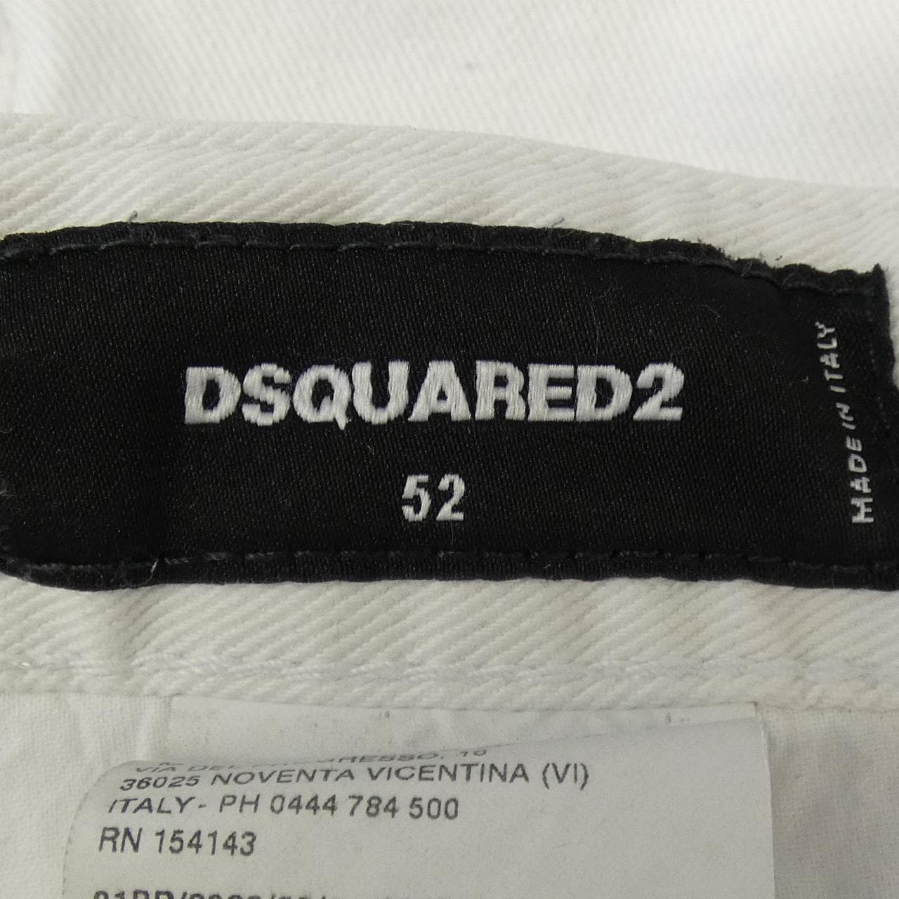 ディースクエアード DSQUARED2 S74LB1032 ジーンズ