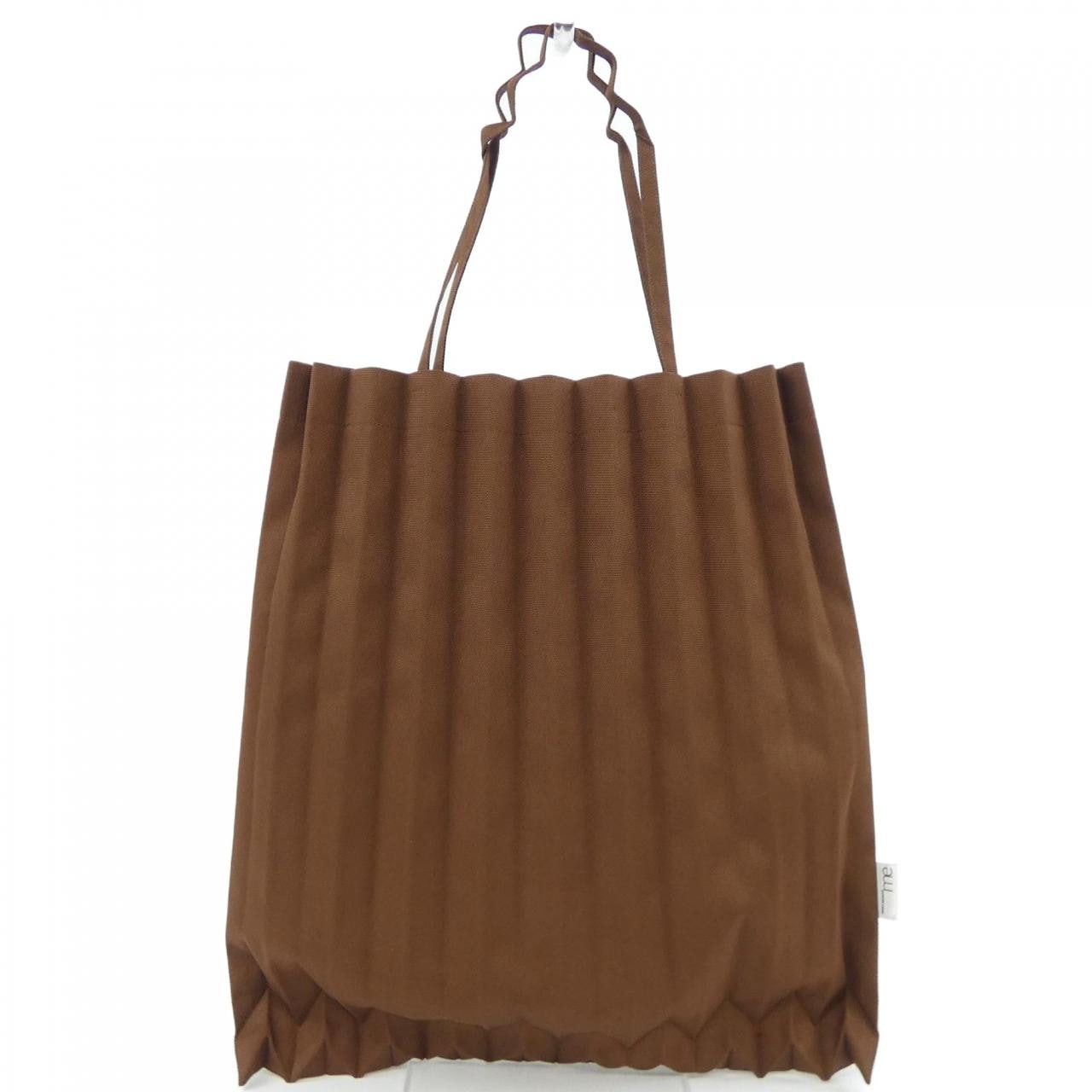 ミーイッセイミヤケ me ISSEY MIYAKE MI93AG852 BAG