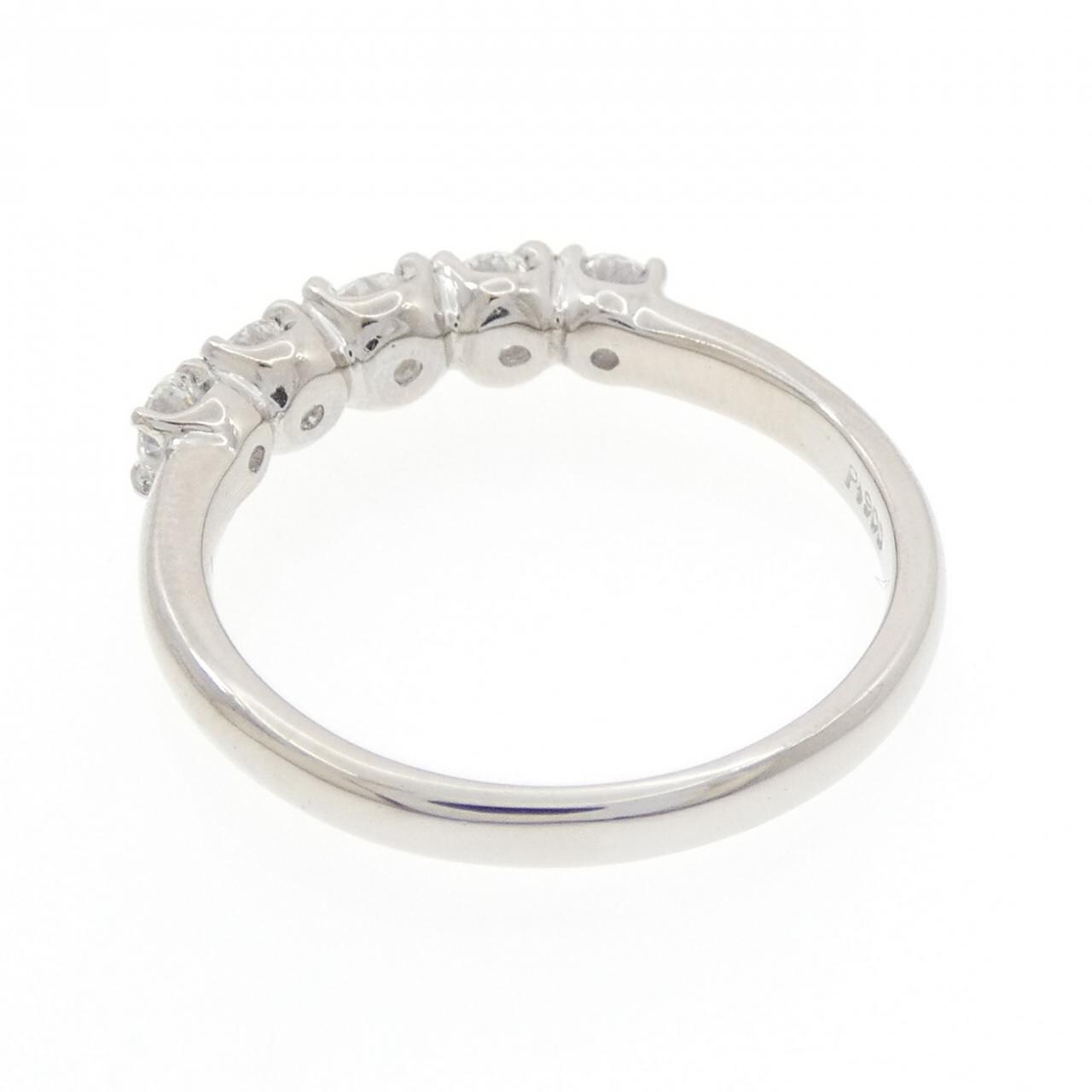 PT900 ダイヤモンド リング 0.558CT