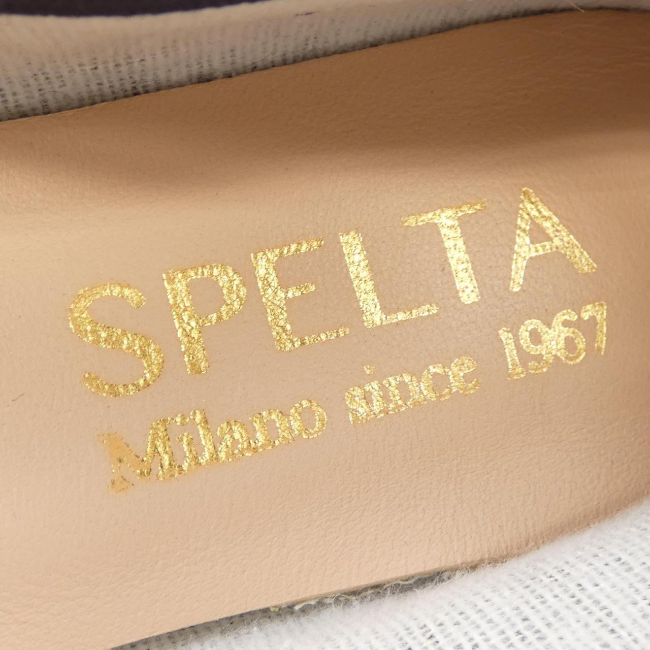 SPELTA フラットシューズ