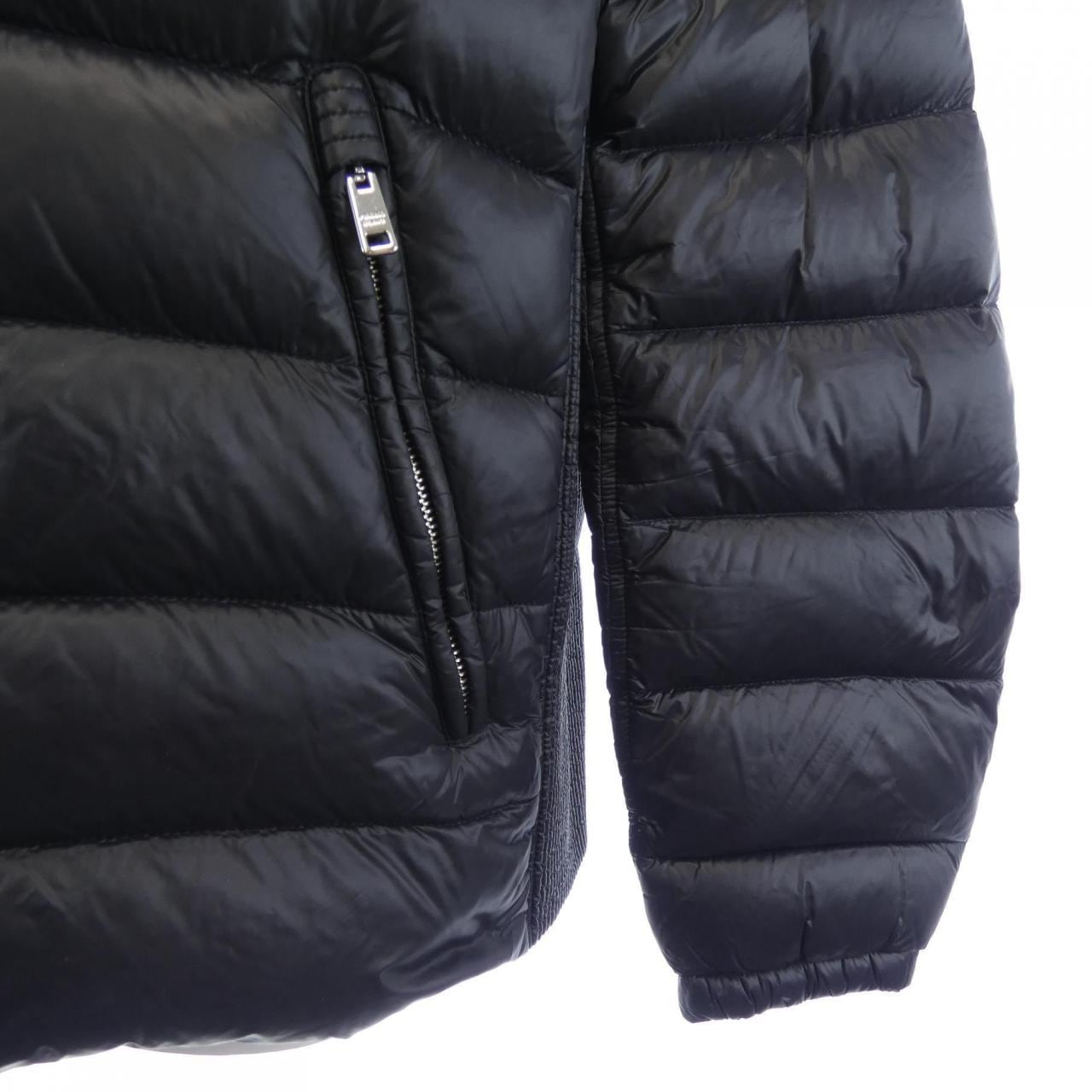 Prada Triangle Logo SGA654 R142 AR0 Down Jacket