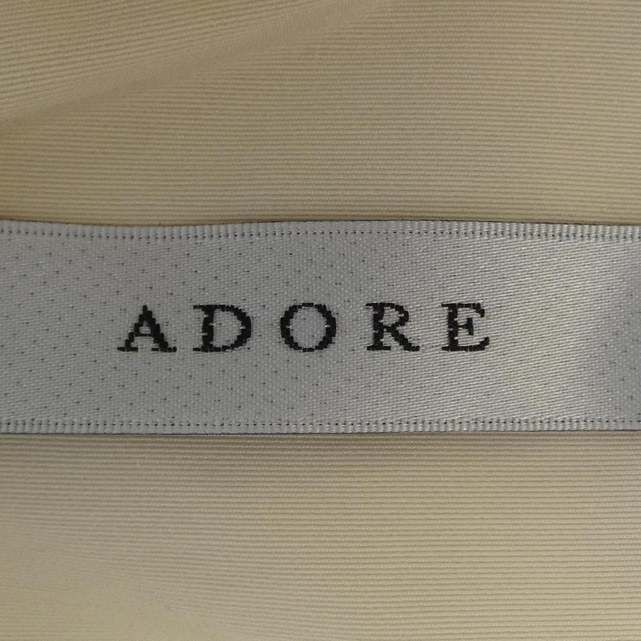 アドーア ADORE 531-2210914 ジャケット