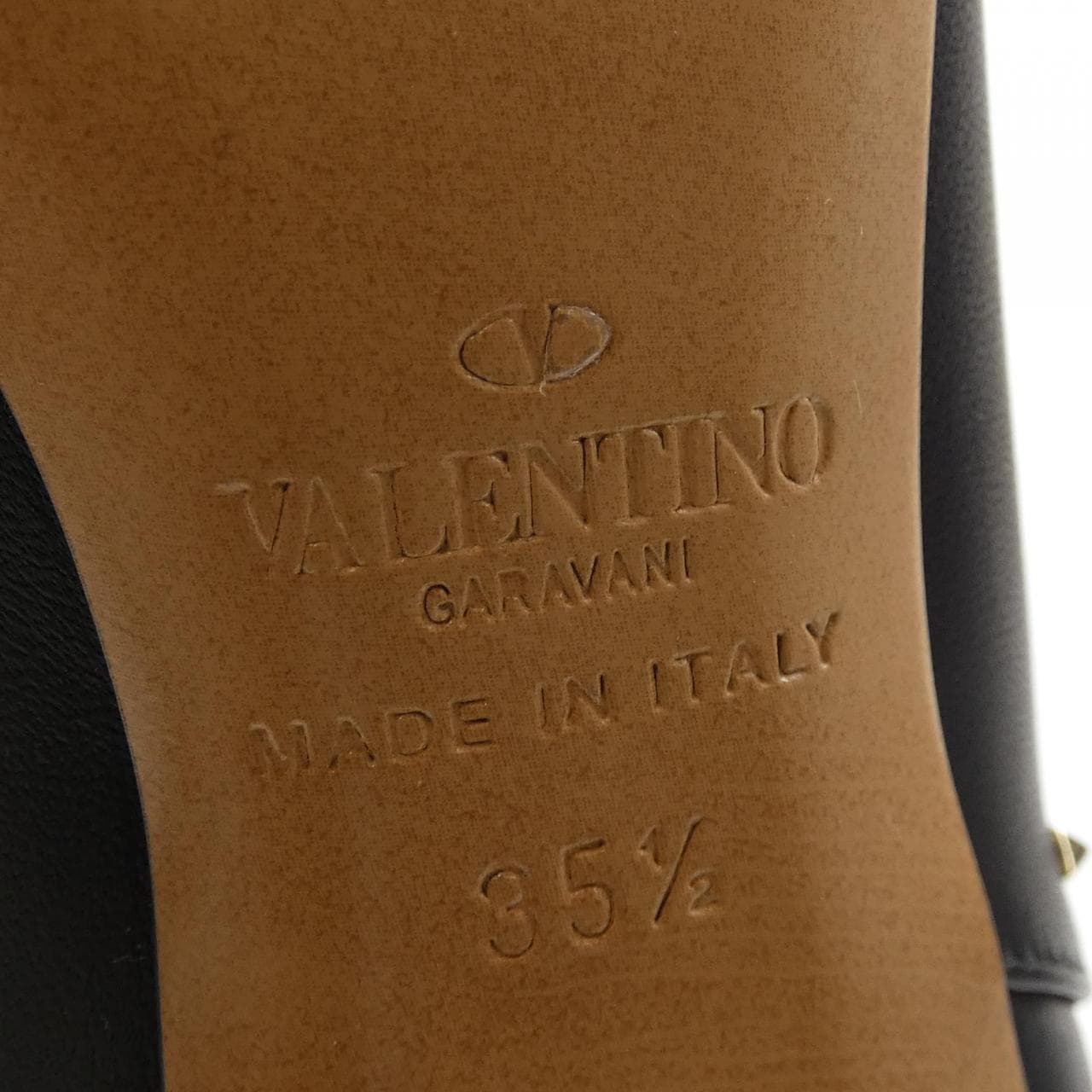 VALENTINO GARAVANI Garavani boots