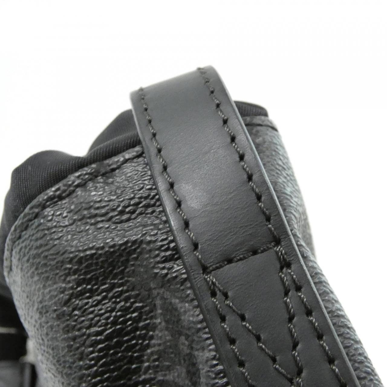 ルイヴィトン モノグラム エクリプス フラッシュ ナノバッグ M43418 ショルダーバッグ