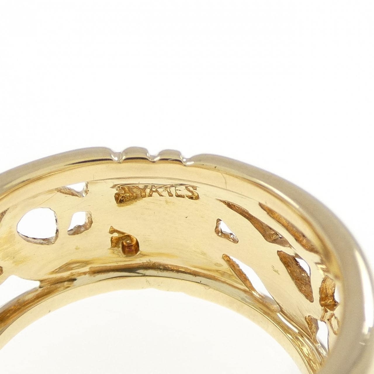 ヤーネス ダイヤモンド リング