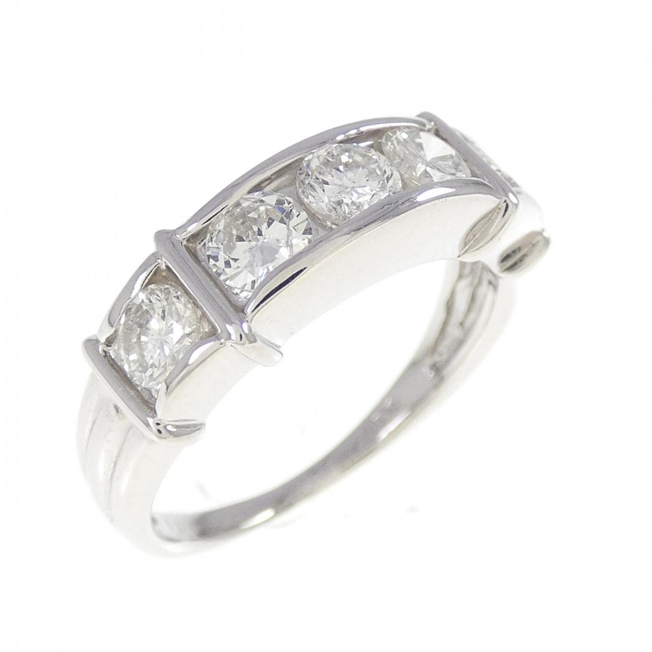 PT900 ダイヤモンド リング 1.00CT
