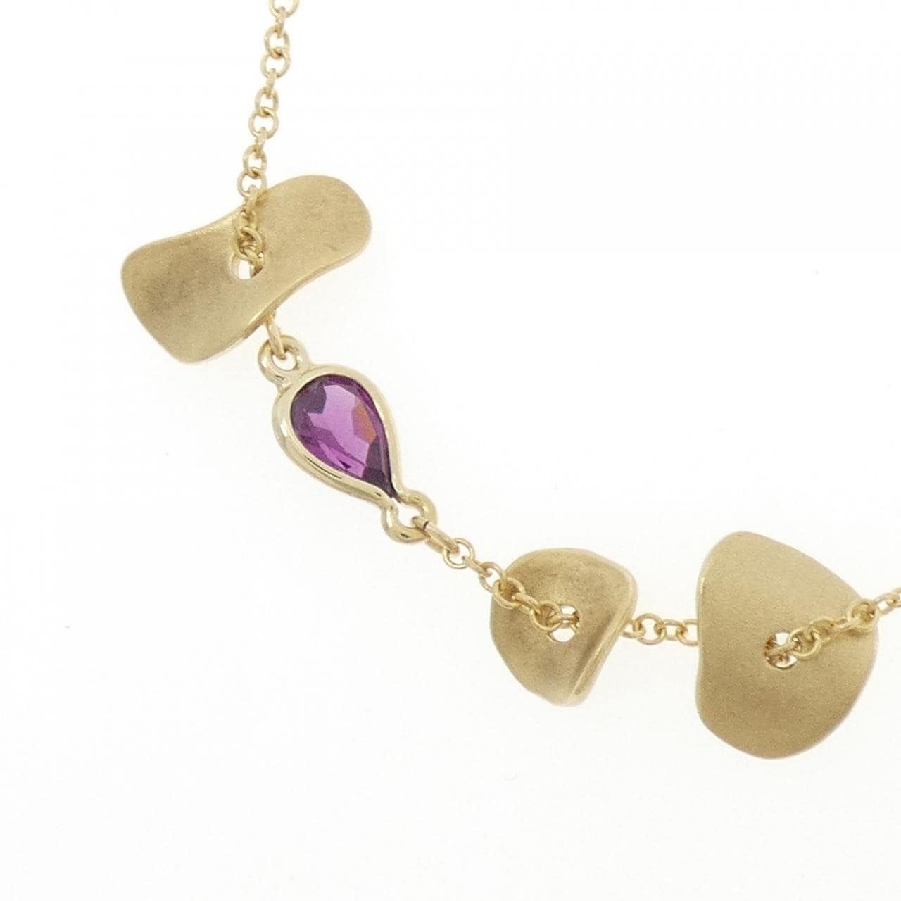 585YG Garnet Necklace