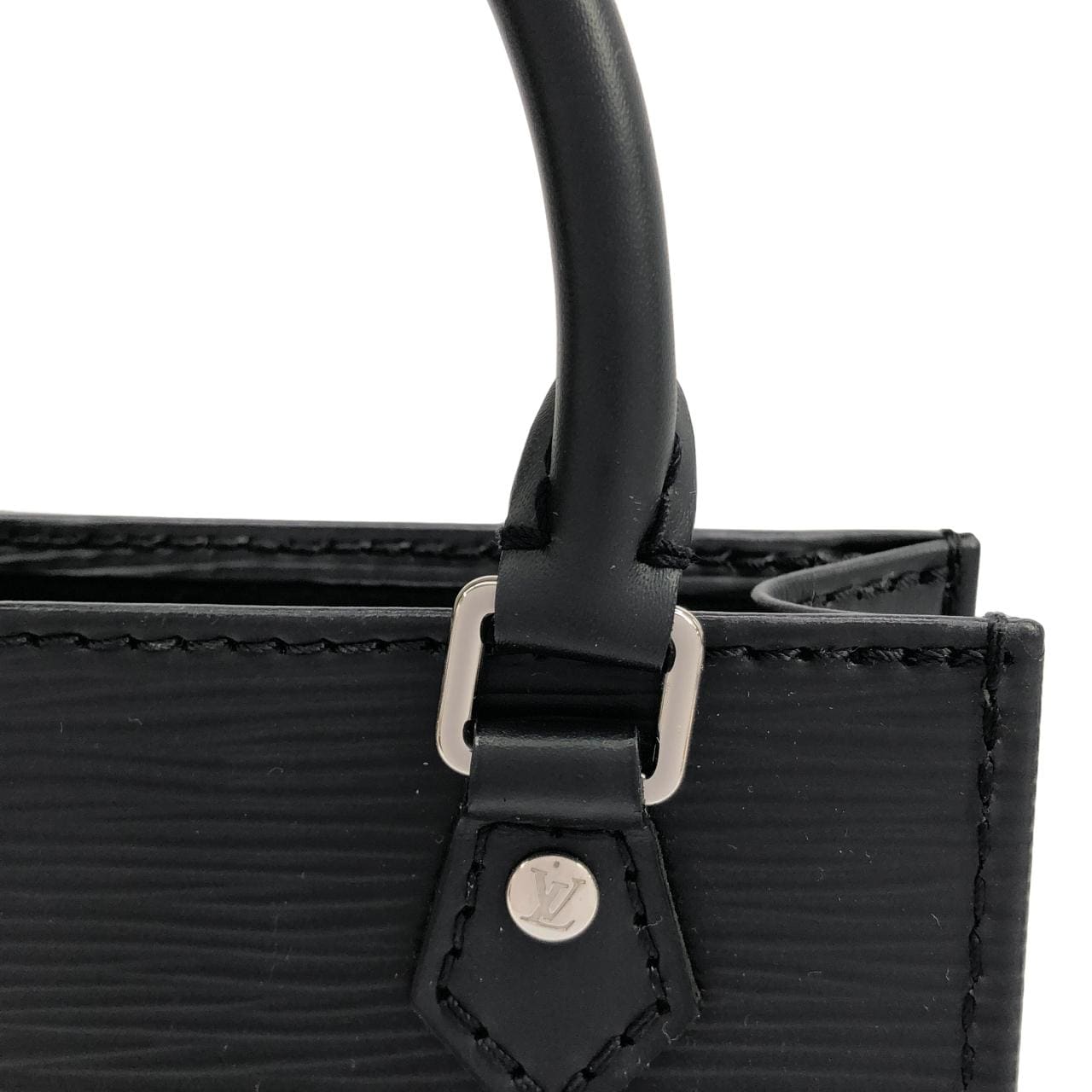 ルイヴィトン エピ プティット サック プラ M69441 バッグ