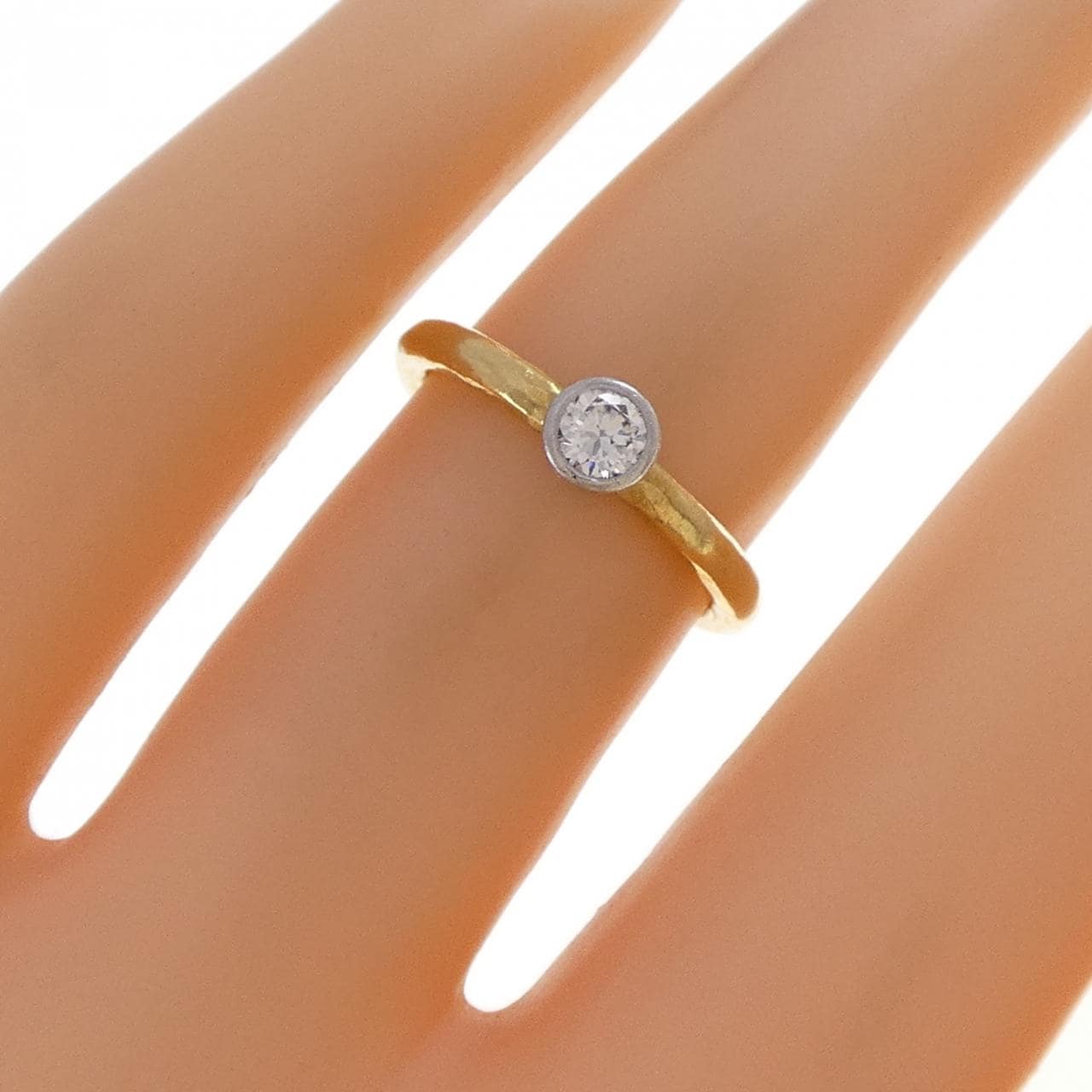 マルコム ベッツ ダイヤモンド リング