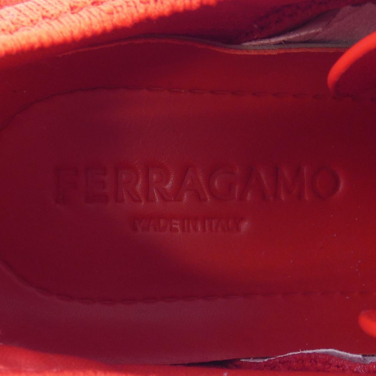 フェラガモ FERRAGAMO スニーカー