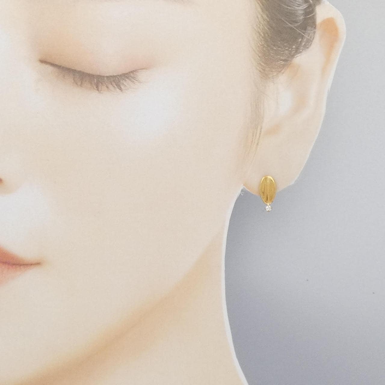 [Remake] K18YG Diamond Earrings 0.06CT